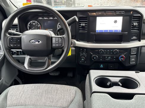 Used 2024 Ford F250 XLT w/ FX4 Off-Road Package image 14
