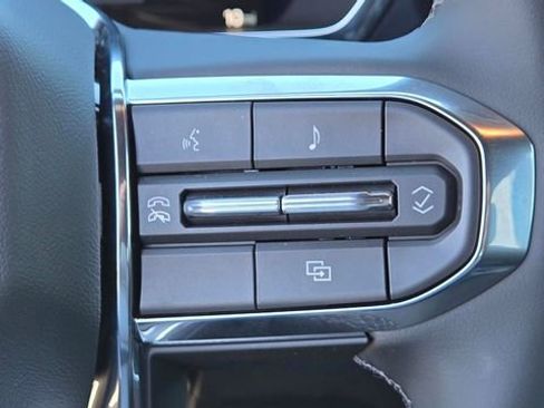 New 2026 GMC Canyon Elevation RWD image 16
