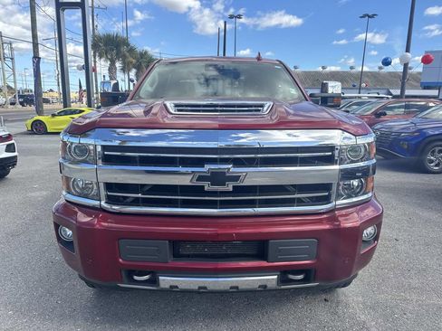 Used 2019 Chevrolet Silverado 2500 High Country w/ Duramax Plus Package image 2