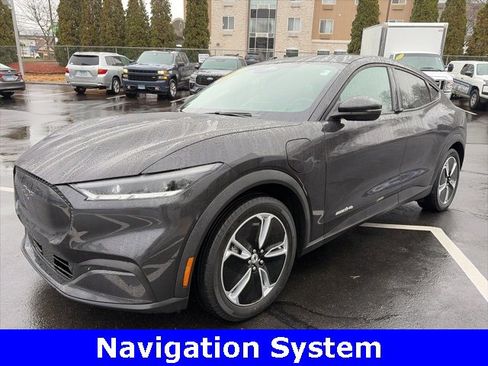 Used 2022 Ford Mustang Mach-E Select image 4