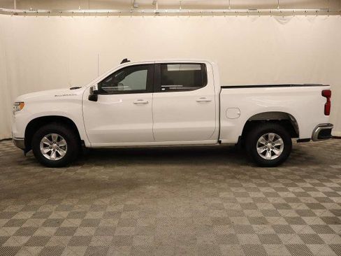 Used 2022 Chevrolet Silverado 1500 LT RWD image 6