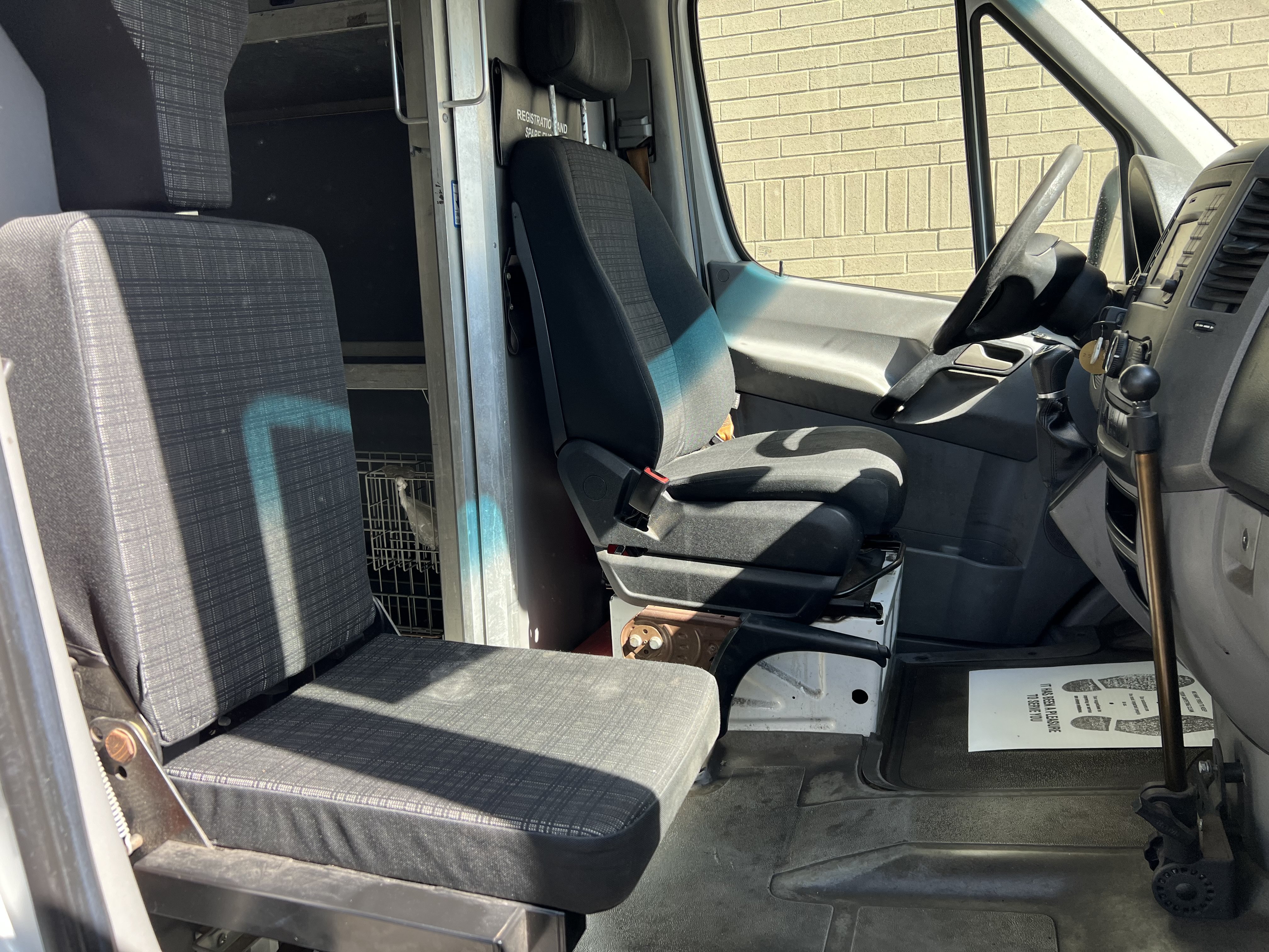 Used 2016 Mercedes-Benz Sprinter 2500 image 14