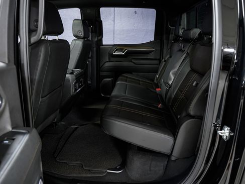 Used 2024 Chevrolet Silverado 1500 High Country w/ Midnight Edition AWD/4WD image 37