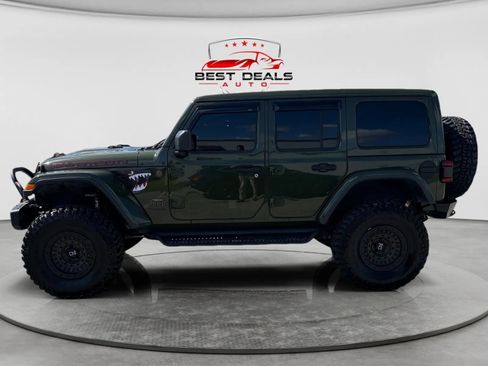 Used 2021 Jeep Wrangler Unlimited Rubicon AWD/4WD image 2