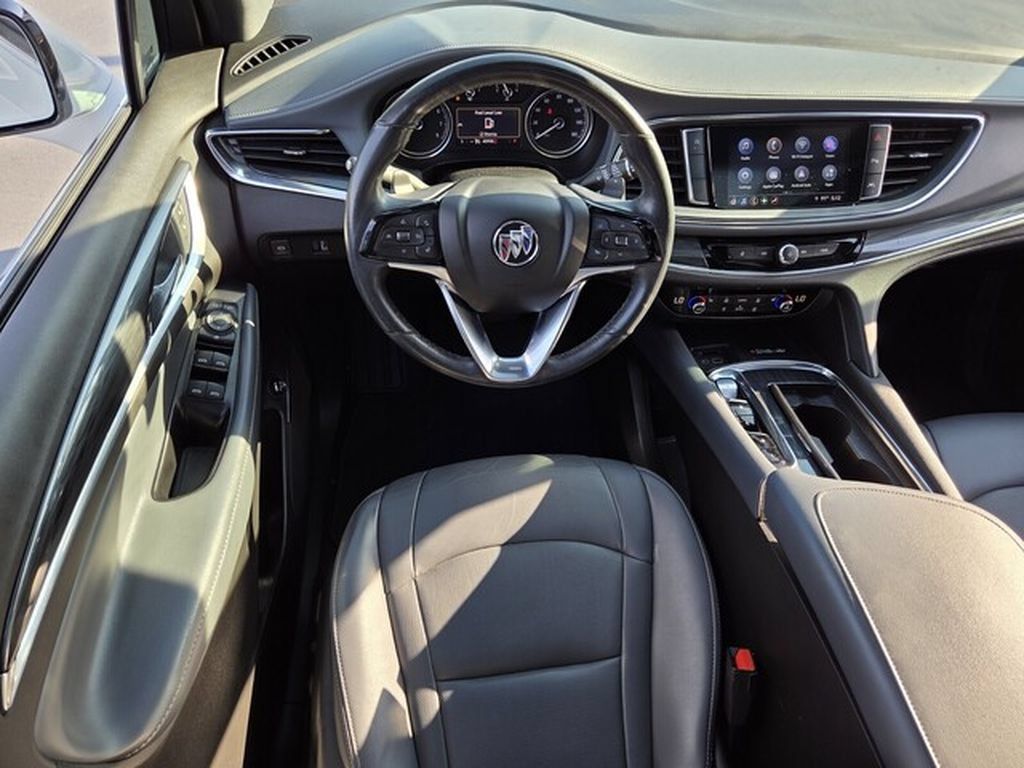 Used 2023 Buick Enclave Essence w/ Experience Buick Package FWD image 12