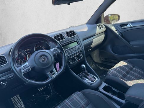 Used 2014 Volkswagen GTI Wolfsburg Edition FWD image 10
