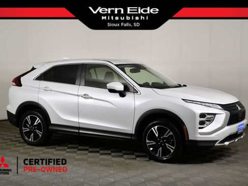 Used 2024 Mitsubishi Eclipse Cross SE AWD/4WD image 1