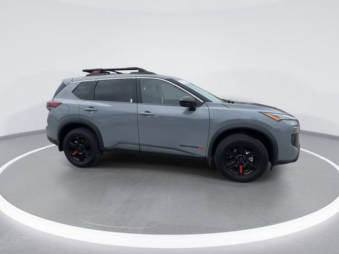 Used 2026 Nissan Rogue SV w/ Rock Creek Premium Package AWD/4WD image 9