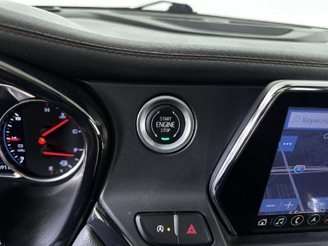 Used 2021 Chevrolet Blazer RS w/ Enhanced Convenience Package FWD image 17