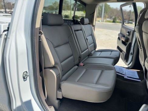 Used 2015 GMC Sierra 1500 SLT w/ SLT Crew Cab Value Package image 25