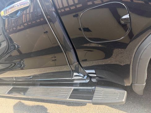 Used 2020 GMC Sierra 1500 Denali AWD/4WD image 18