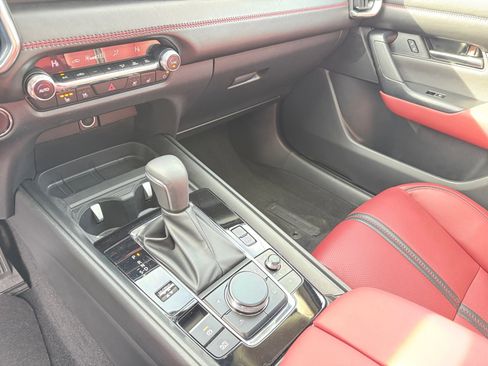 Certified 2025 MAZDA CX-50 2.5 Hybrid w/ Premium Plus Pkg image 13