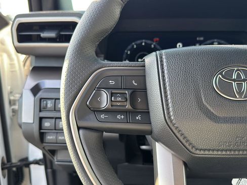 New 2025 Toyota 4Runner TRD Off-Road image 18