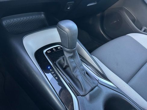 Used 2024 Toyota Corolla LE w/ LE Convenience Package FWD image 26