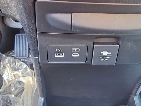 New 2026 Honda Odyssey Elite image 9