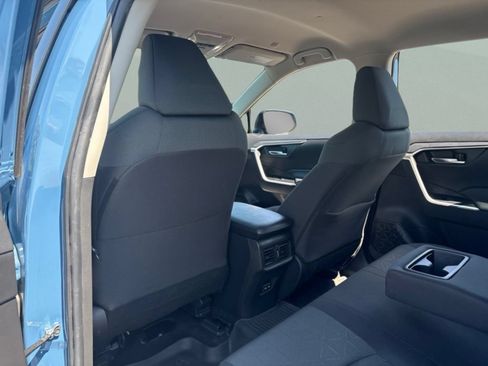 Used 2023 Toyota RAV4 AWD Hybrid image 24