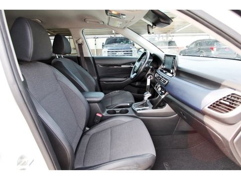 Used 2021 Kia Seltos S FWD image 26