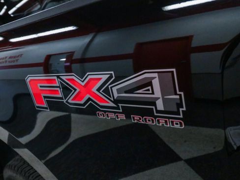 Used 2023 Ford F250 Lariat w/ Lariat Ultimate Package image 30