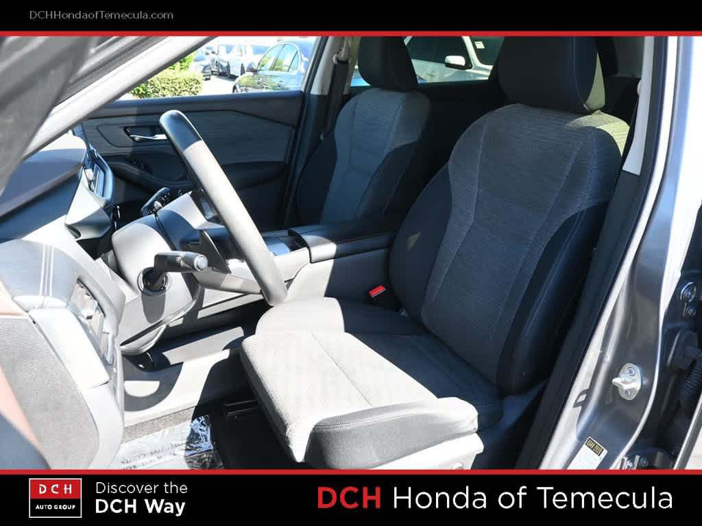 Used 2023 Nissan Rogue SV FWD image 17