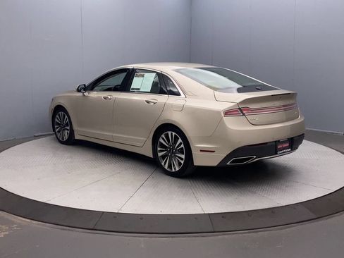 Used 2017 Lincoln MKZ Select w/ Select Plus Package FWD image 3