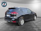 Used 2019 Nissan Rogue SV image 5