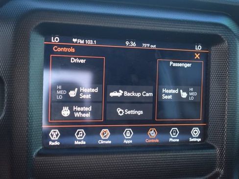 Used 2021 Jeep Gladiator Sport AWD/4WD image 25