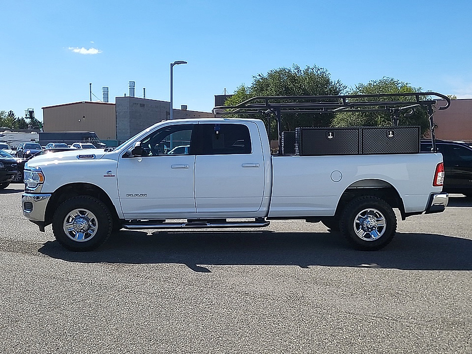 Used 2022 RAM 2500 Big Horn AWD/4WD image 4