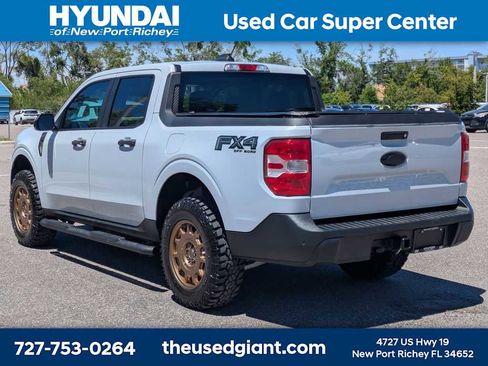 Used 2025 Ford Maverick XLT w/ XLT Luxury Package AWD/4WD image 2