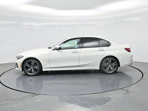 Used 2023 BMW 330i Sedan w/ Driving Assistance Package RWD image 27