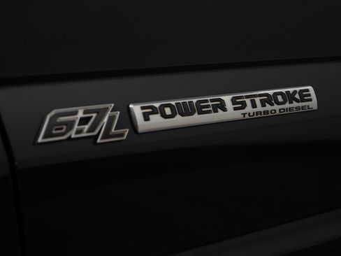 Used 2022 Ford F350 Lariat w/ Chrome Package image 31