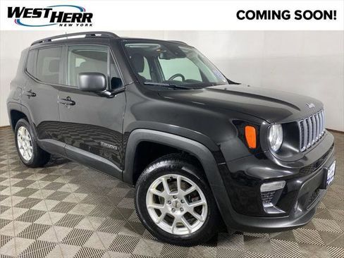 Certified 2022 Jeep Renegade Latitude w/ Convenience Group AWD/4WD image 1