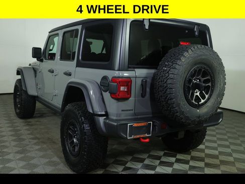 Used 2022 Jeep Wrangler Unlimited Rubicon w/ Xtreme Recon 35" Tire Package image 10