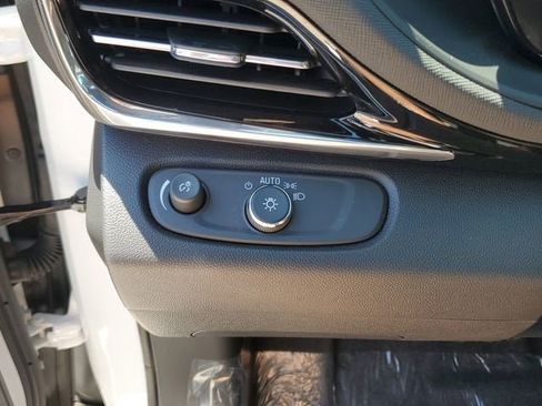 New 2026 Buick Envista Sport Touring w/ Convenience I Package FWD image 29