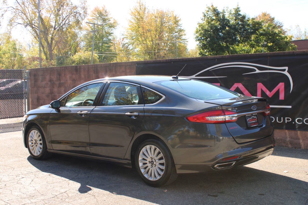 Used 2017 Ford Fusion Titanium FWD image 3