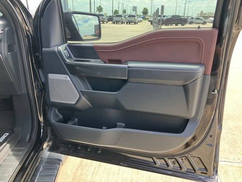 Used 2023 Ford F150 Lariat AWD/4WD image 13
