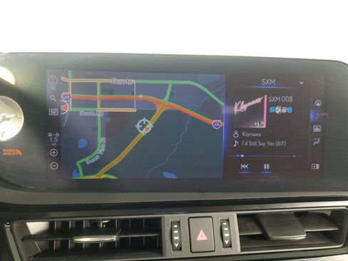 Used 2022 Lexus ES 300h w/ Premium Package image 21