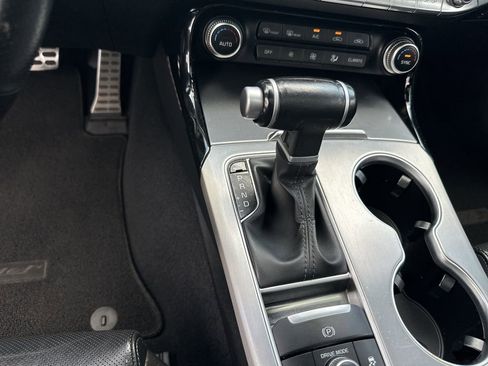 Used 2021 Kia Stinger GT1 image 30