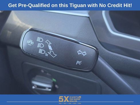 Used 2024 Volkswagen Tiguan SE image 21