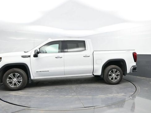 Used 2024 GMC Sierra 1500 SLT AWD/4WD image 6