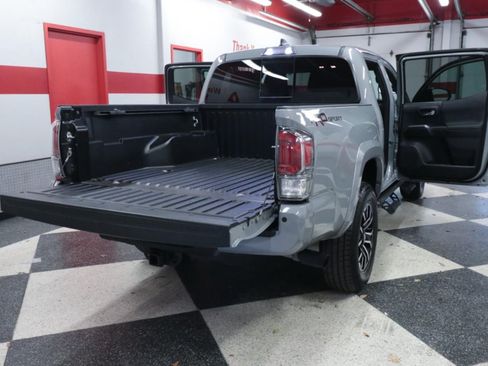 Used 2021 Toyota Tacoma TRD Sport w/ Technology Package RWD image 24