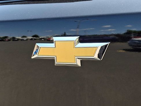 Used 2025 Chevrolet TrailBlazer LT AWD/4WD image 29