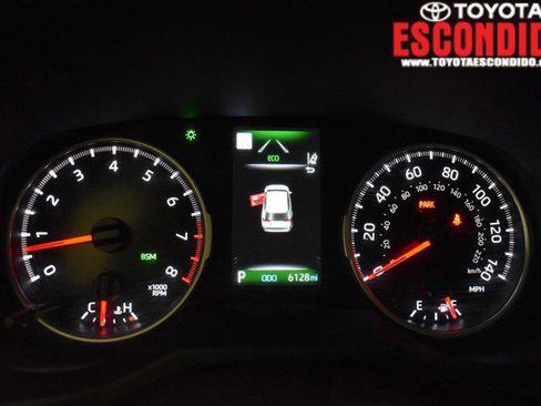 Certified 2022 Toyota RAV4 XLE w/ Convenience Package image 22