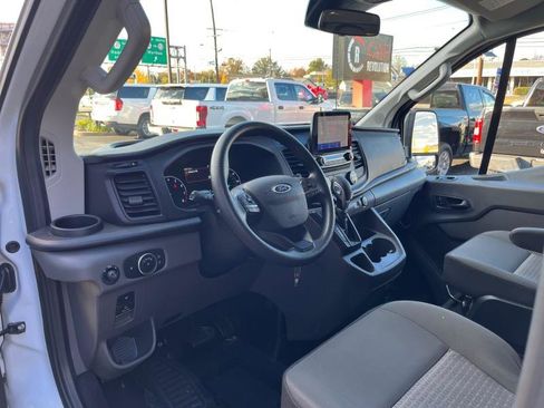 Used 2021 Ford Transit 350 XLT image 23