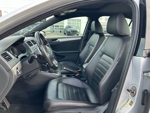 Used 2013 Volkswagen Jetta GLI Autobahn image 11