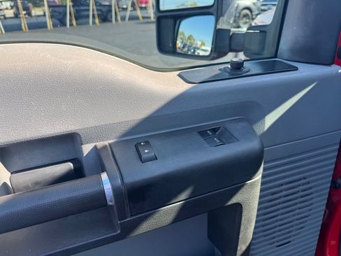 Used 2016 Ford F350 XL w/ Power Equipment Group AWD/4WD image 3