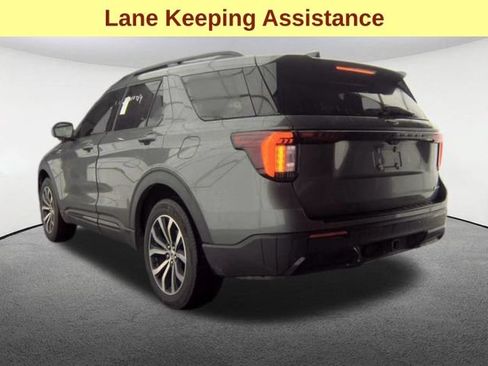 Used 2026 Ford Explorer ST-Line AWD/4WD image 8