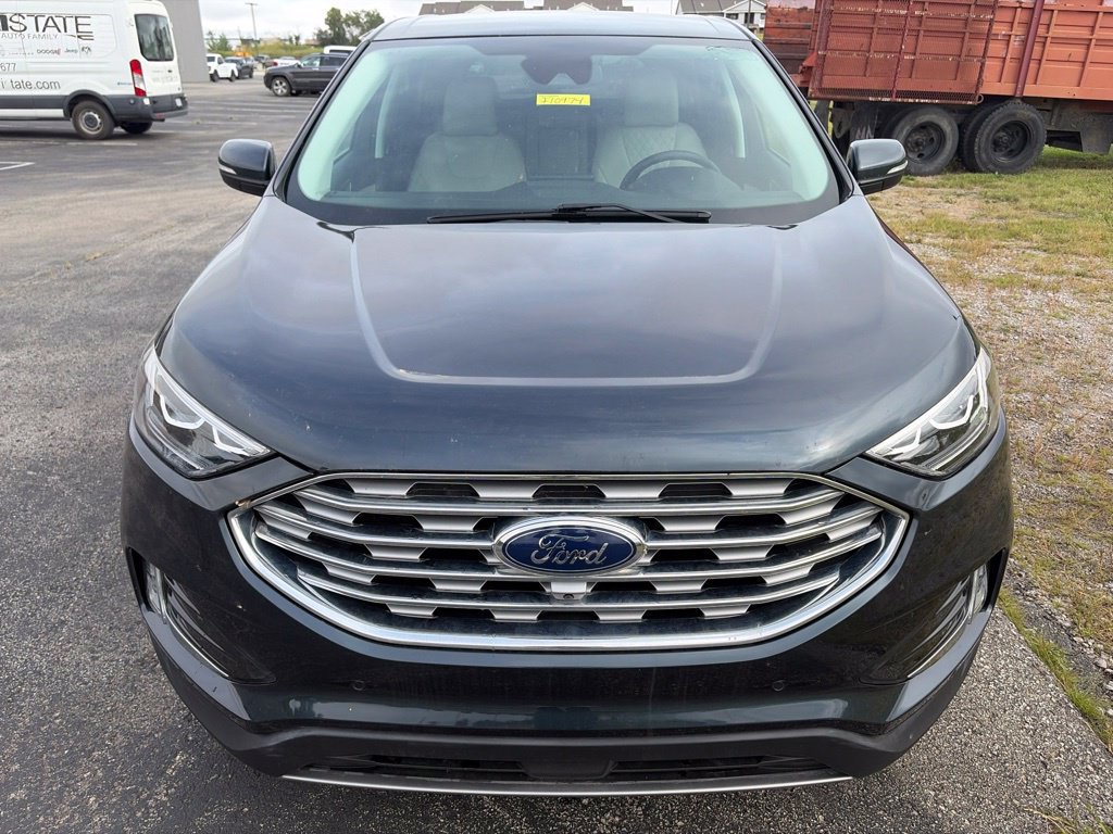 Certified 2024 Ford Edge Titanium w/ Equipment Group 301A AWD/4WD image 2