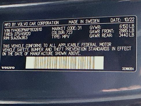 Used 2023 Volvo XC90 B6 Plus image 12