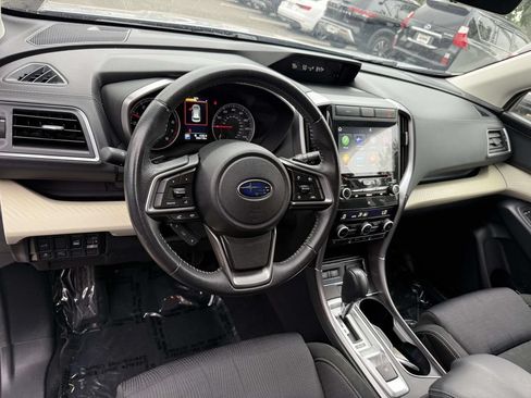 Used 2019 Subaru Ascent Premium AWD/4WD image 2