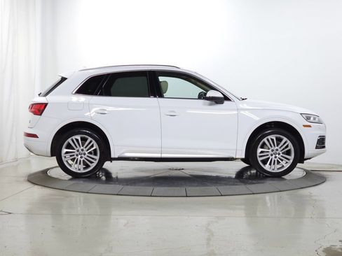 Used 2018 Audi Q5 Prestige w/ Prestige Package AWD/4WD image 10